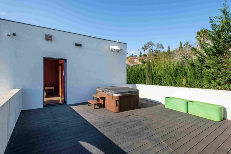 21 1 VILLA 6P LA COLLE SUR LOUP SOLARIUM 768x512