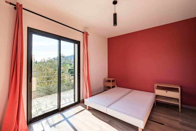 23 VILLA 6P LA COLLE SUR LOUP SUITE PARENTALE 768x512