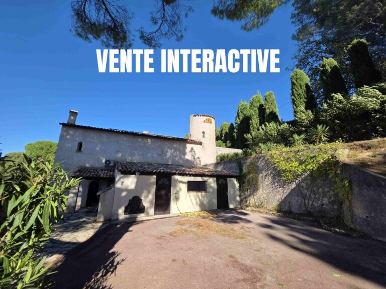 0 Saint Paul de Vence Villa 6P entree parking VI 1 768x576