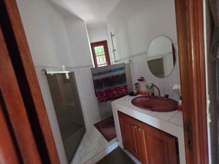 10 St Paul de Vence Villa 6 P salle d eau chambre 3 768x576