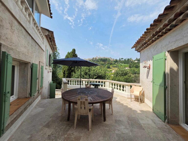 5x St Paul de Vence Villa 6 P terrasse 768x576