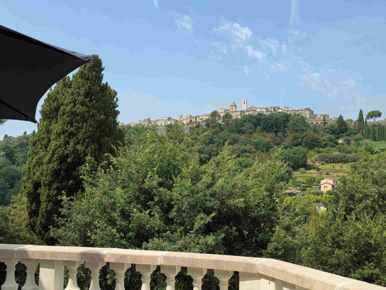 5xx St Paul de Vence Villa 6 P vue terrasse 768x576
