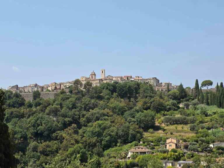 5xxxx St Paul de Vence Villa 6 P 768x576